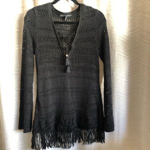 White House Black Market crochet